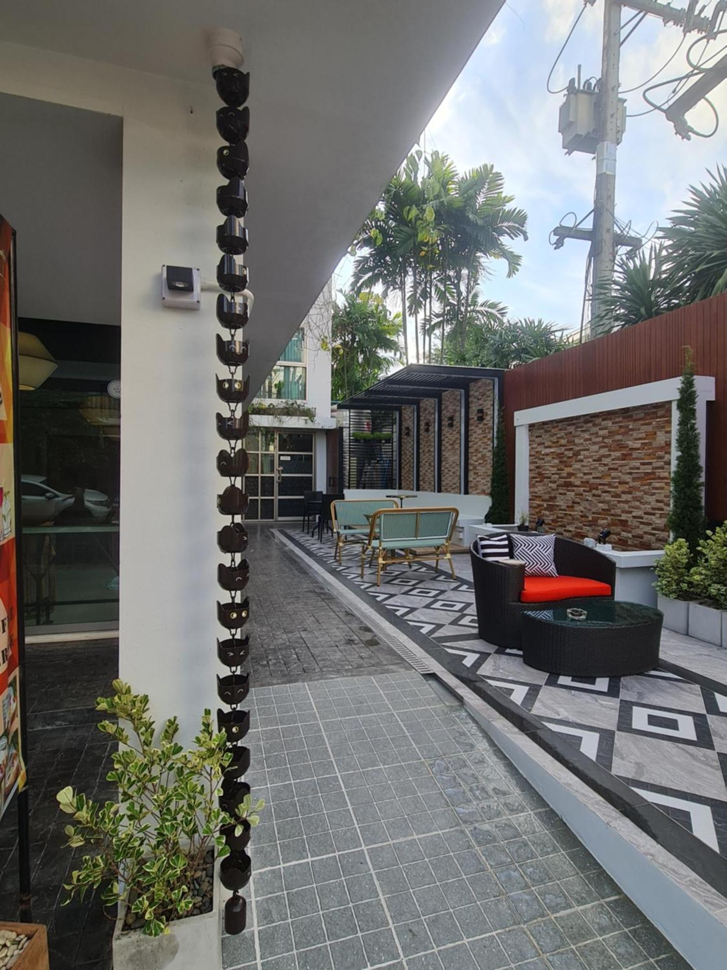 9 Suite Luxury Boutique Hotel Чиангмай Экстерьер фото